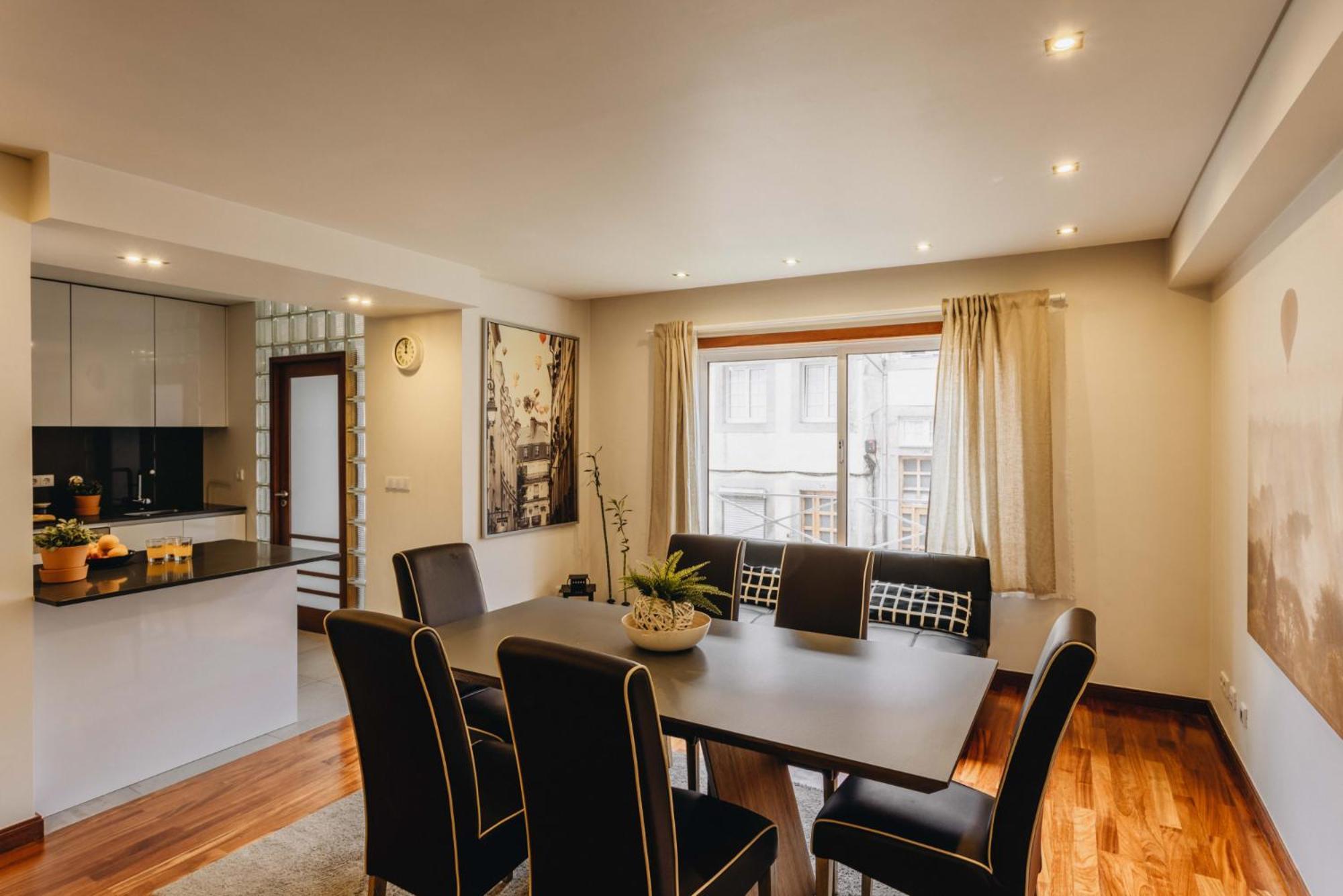 Premium With Private Terrace & Garage Appartamento Oporto